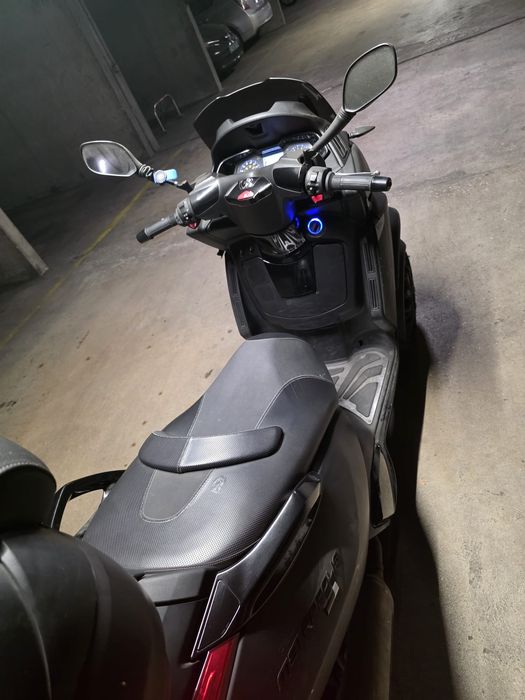 Scuter Piaggio MP3 2016 400cc