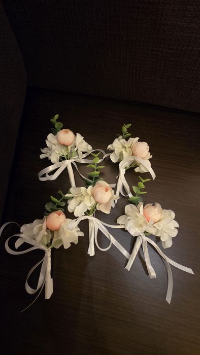 Кошница за сватба,  бутониери, късмети,  еко конфети