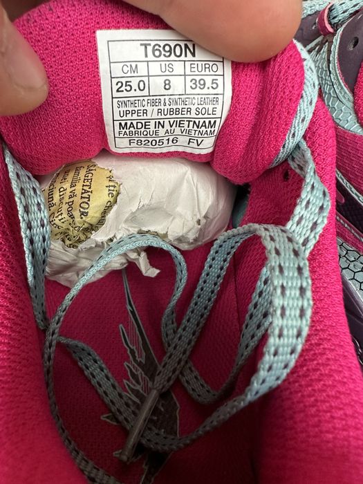 Asics gel 39.5 fuji.mammut,saucony,hoka,arcteryx,on cloud,nike,salomon