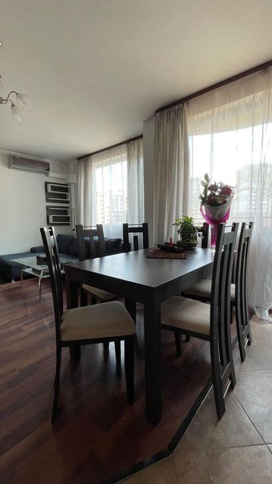 Дава се под наем Тристаен апартамент в София, Красно село - 110 кв.м за 746.64 € - Снимка #2