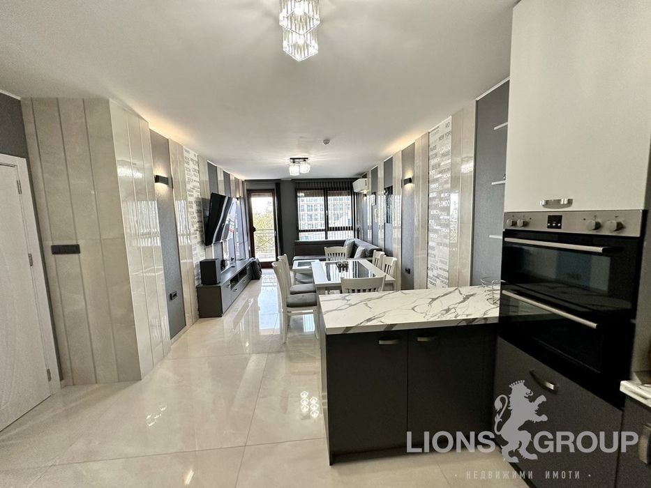 Продава се Тристаен апартамент в к.к. Златни пясъци - 115 кв.м за 2166 €/кв.м - Снимка #8