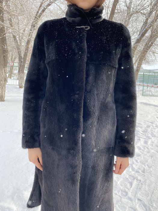 Продам шубу норка Blackglama