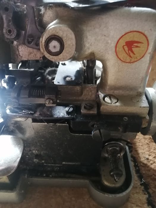 Продам оверлог в рабочем состоянии