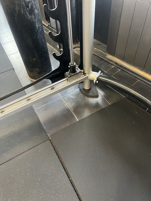 Смит машина/Smith machine