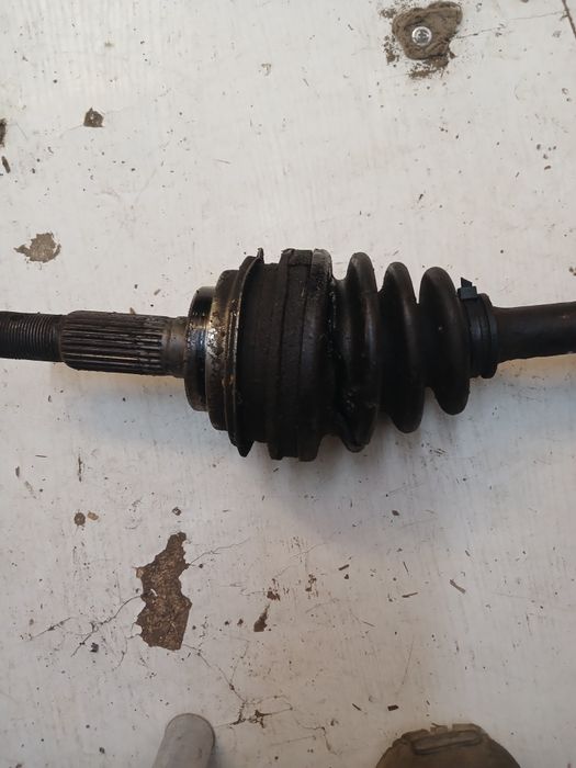 Привод Тоета Королла кузов 100