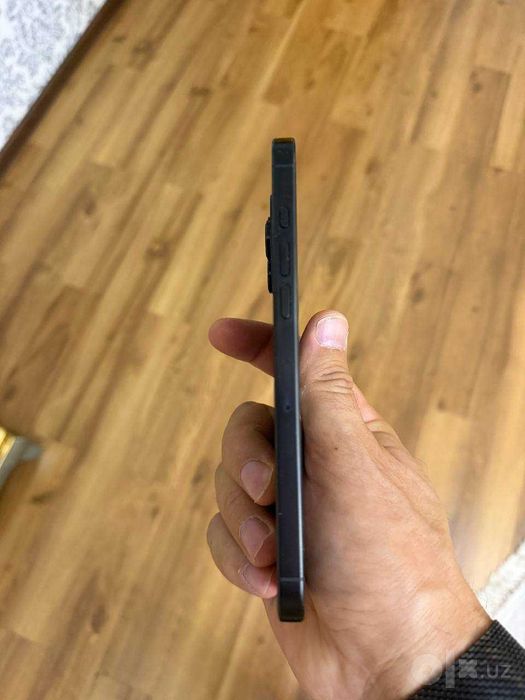 Продам iPhone 16 Pro Max - 256 GB (93%)