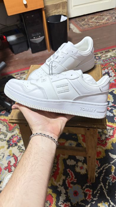 Adidasi Tommy Hilfiger 44 noi