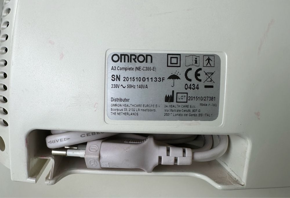 Небулайзер/ ингалятор omron
