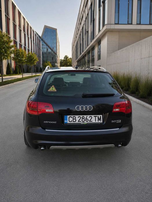Audi A6 Allroad quattro 3.0 TDI FACELIFT • Автоматик • Панорамен таван • quattro • Обслужвана без компромиси