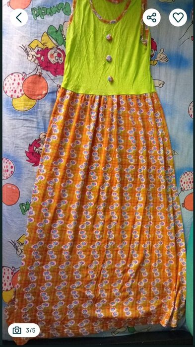 Подарявам дрехи различни размери