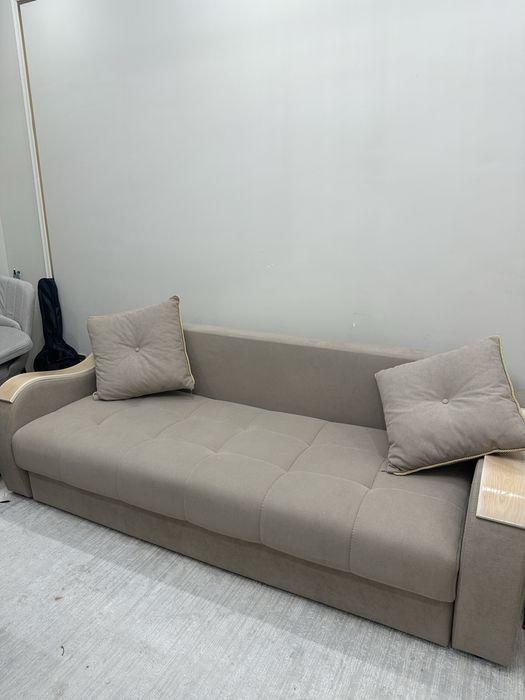 раскладной диван+кресло(7 подушек)