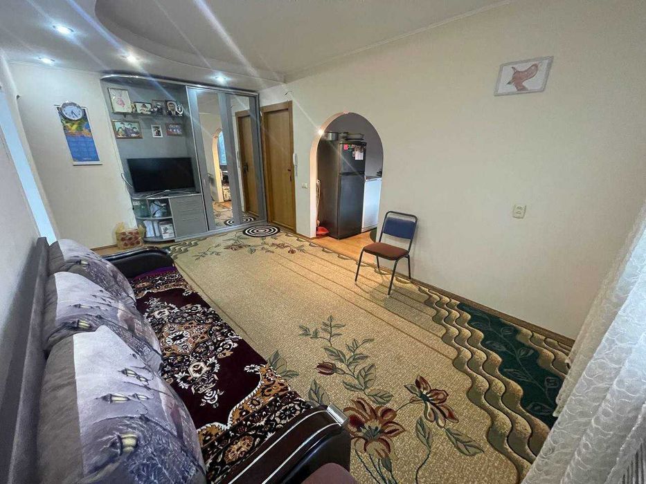 продам 3х комнатную квартиру