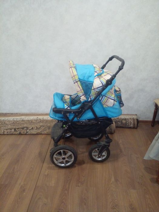 Продам детскую коляску
