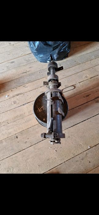 Se vinde masina de facut coturi crețe pe rotund