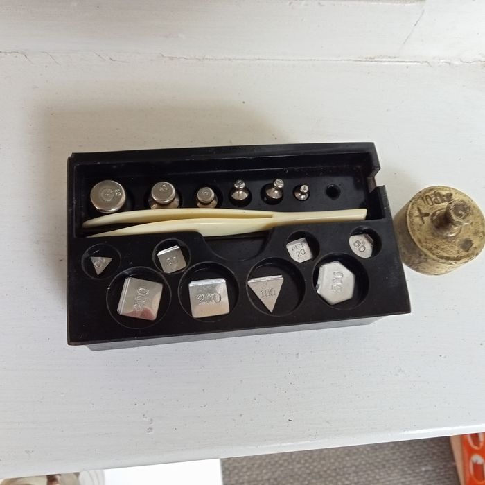 Set greutăți 1-20 grame,20 dgr