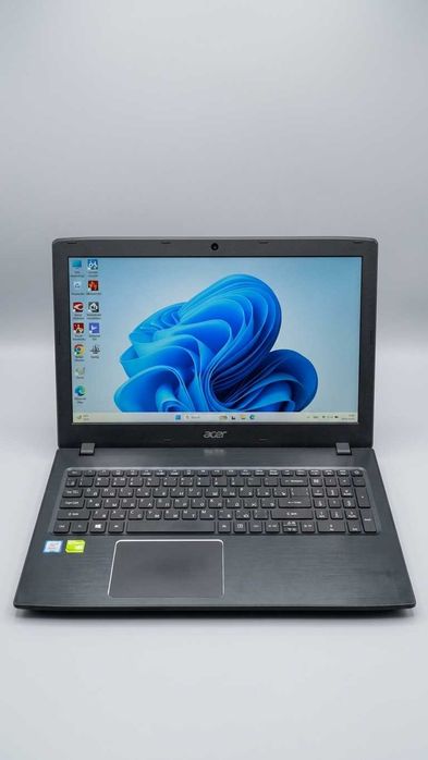 Acer Aspire E5-576G 15.6" / i3 / 8GB / SSD + HDD / GeForce 940MX 2GB