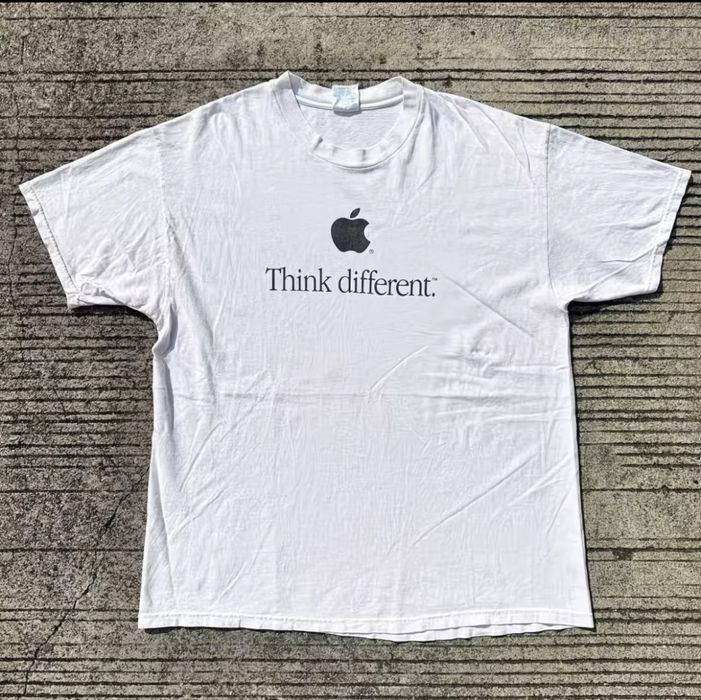 Футболка Think different aplle size M