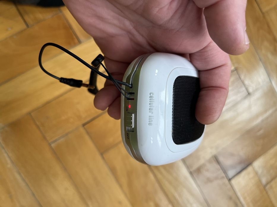 Walkman Casio AS-200R plus boxa portabila pentru el