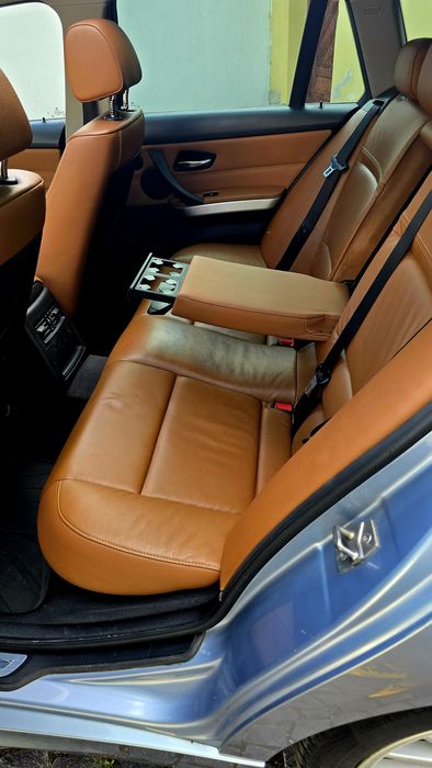 BMW 320D Harman Kardon