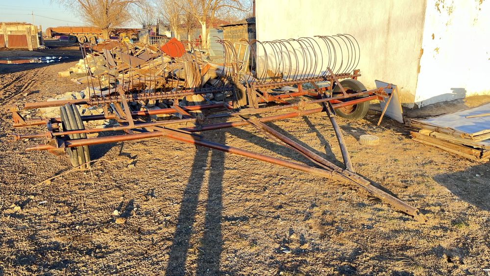 Трактор мтз 80, касилка к4,