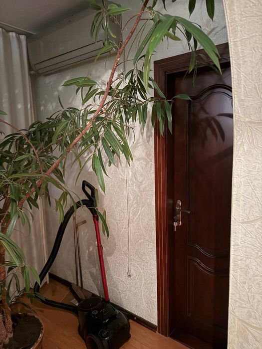 Продаётся, Миробадский район, 5 комнат, с ремонтом