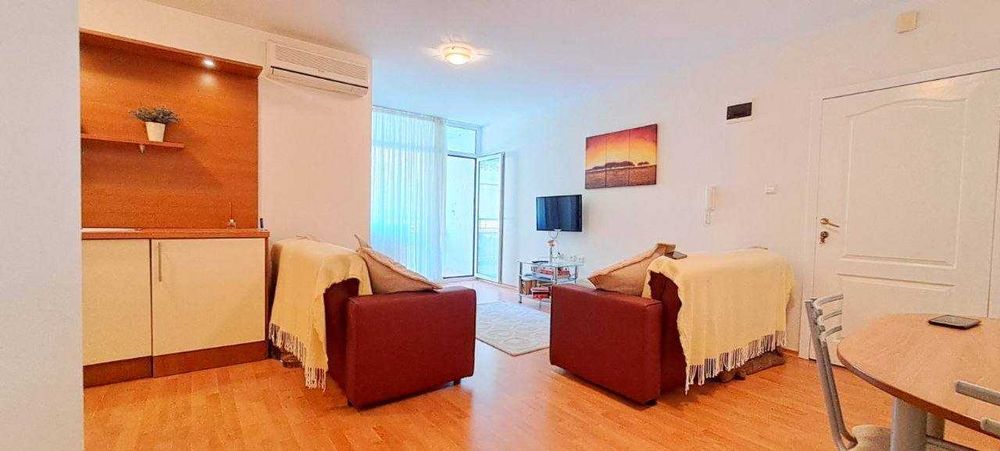 Продава се Двустаен апартамент в Свети Влас - 65 кв.м за 1062 €/кв.м - Снимка #4