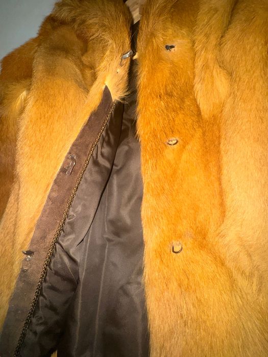Haină de damă din vulpe roșcată