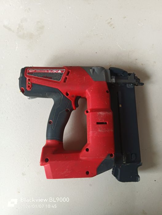 Milwaukee pistol cutie 18ga