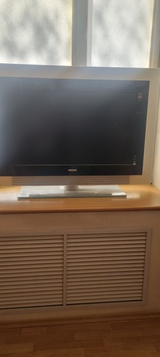 Philips Cineos 42"