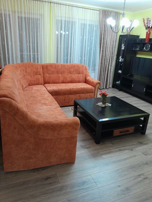 Vând colțar extensibil