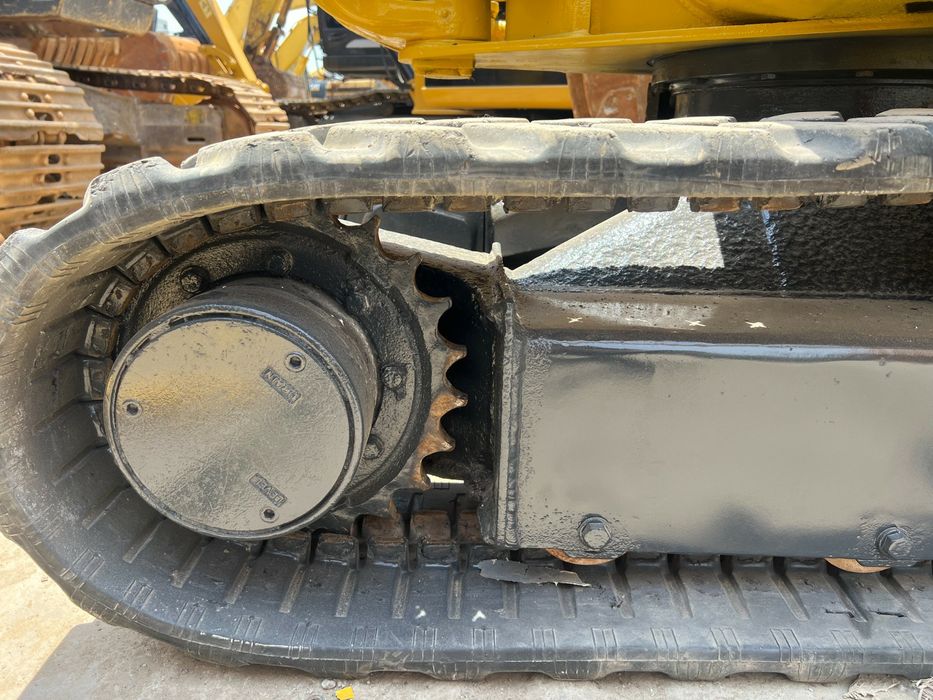 Продам миниэксковатор Коматцу 30