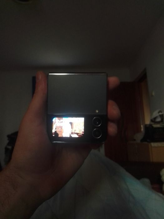 Samsung Z flip 4