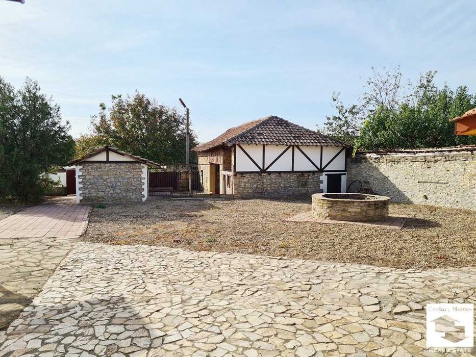 Продава се Къща в с. Долна Липница, Област Велико Търново - 150 кв.м за 494 €/кв.м - Снимка #1