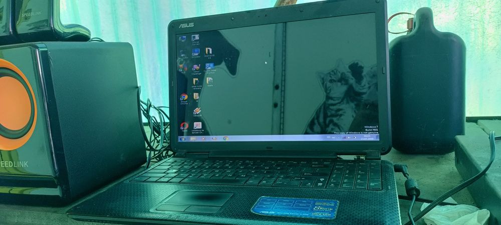 Laptop Asus C50G