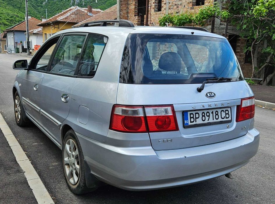 Kia carens 2.0crdi