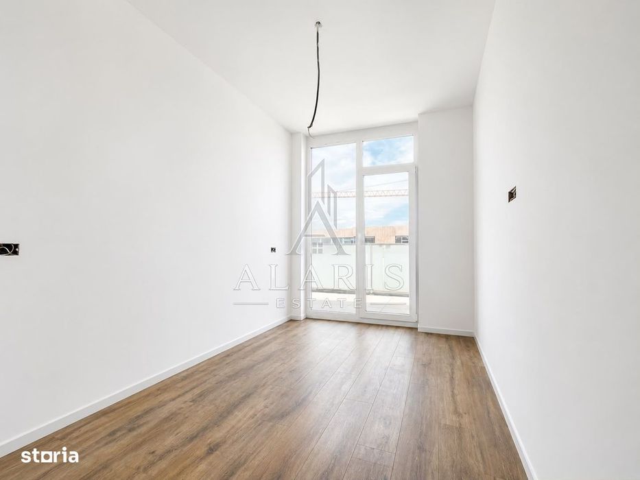 Penthouse cu 3 camere, vedere panoramica, zona Torontalului