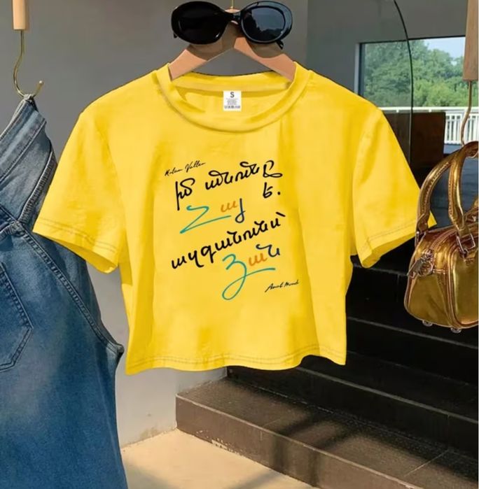 Продам вещи  кофты,сумки и тд