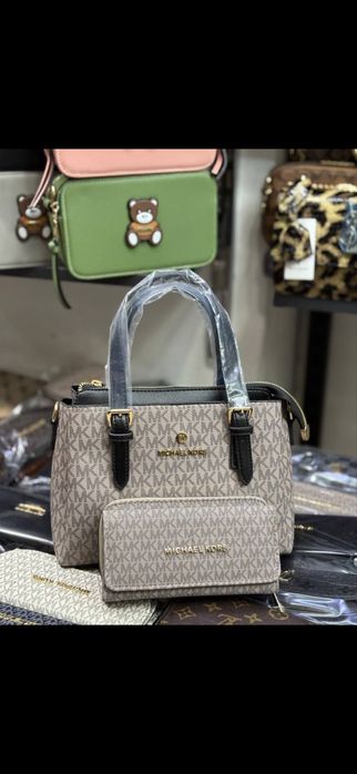 geanta firma,LV,MICHAEL kors,guess