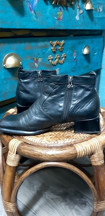 Ботинки осение кожаные