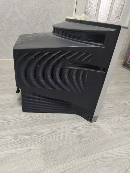 Продаю телевизор