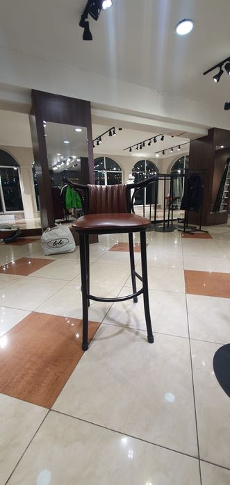 Барный стул 10000тг