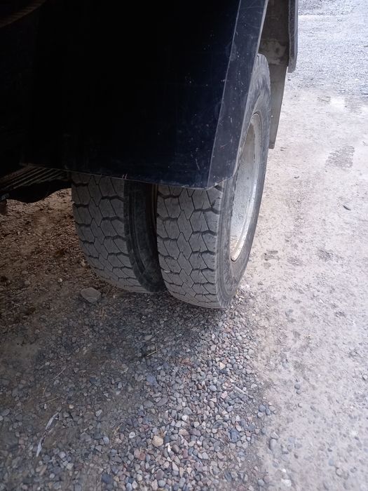 Gaz 53 zil karobka sotiladi