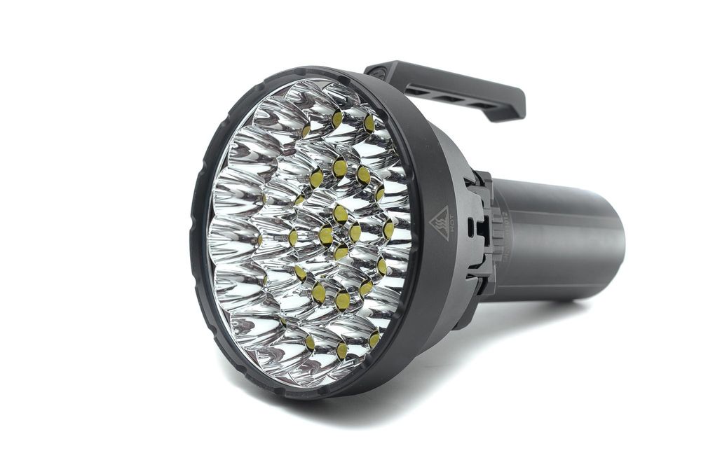 Lanternă profesională IMALENT MS 32. 200.000 Lumeni