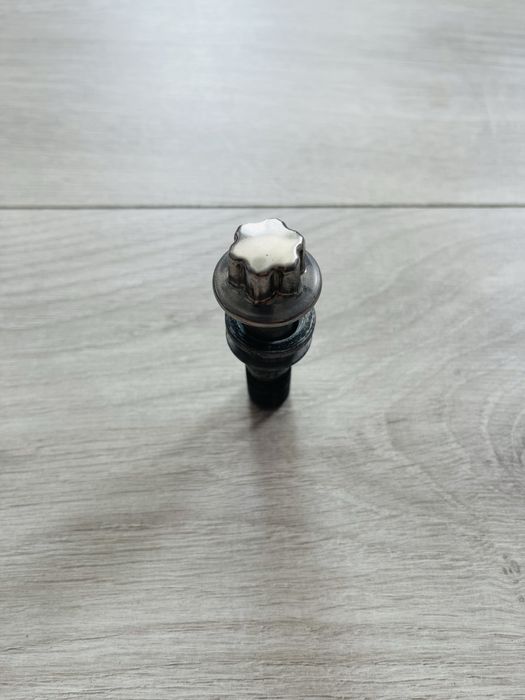 Оригинални болтове за джанти за Mercedes GLE C167 след 2019г