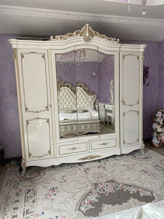Спальный гарнитур б/у