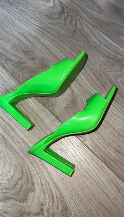 Papuci verde neon Aldo