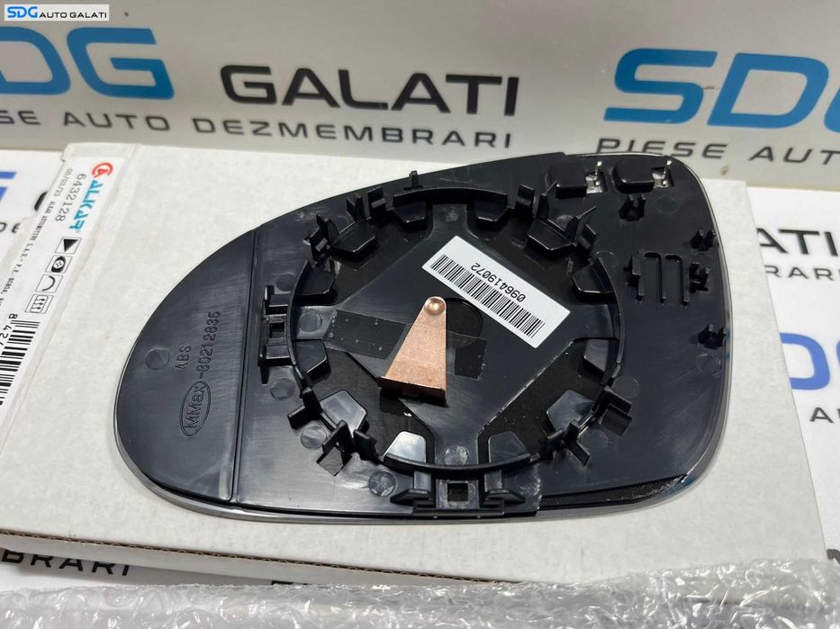 Sticla Geam pentru Oglinda Dreapta (Produs Nou, Aftermarket) Seat Alhambra 2005 - 2010 Cod 6432128 [B2548]