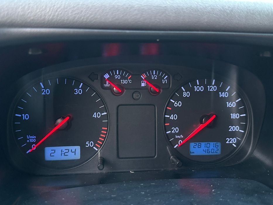 T4 2,5 syncro (7 locuri)