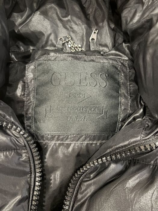Дамско зимно яке Guess