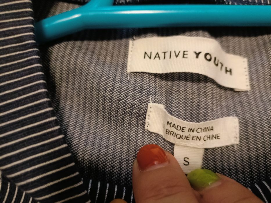 Страхотна плътна рокля есен/зима размер S